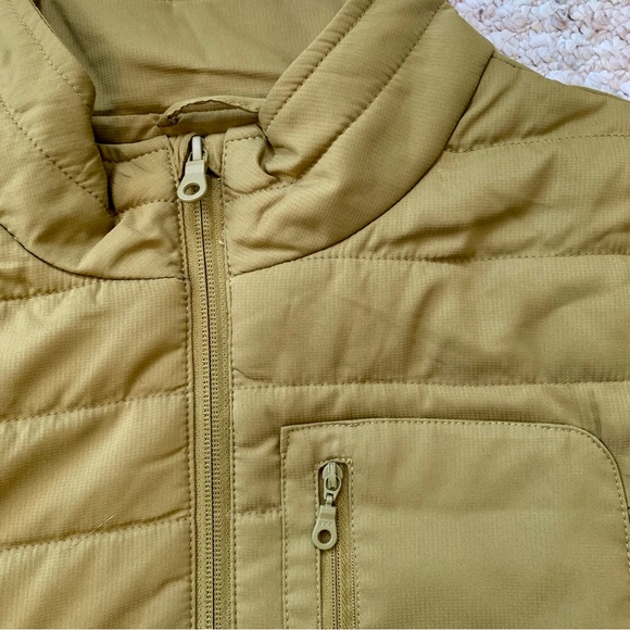 Girlfriend Collective Packable Puffer NWOT - Picture 10 of 12